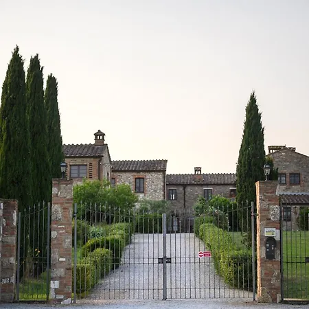 펜션 Tuscany Breath - Panoramic Pool & Tennis Court