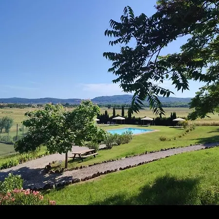 Tuscany Breath - Panoramic Pool & Tennis Court 펜션 *
