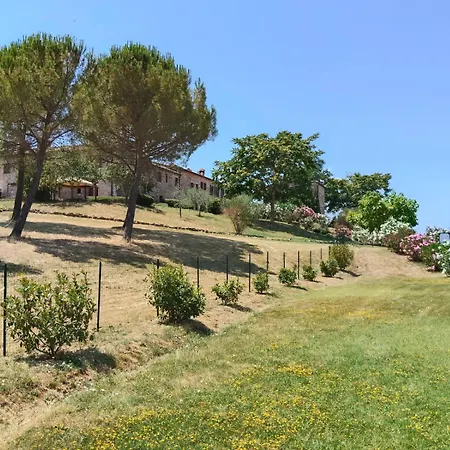 Tuscany Breath - Panoramic Pool & Tennis Court 펜션